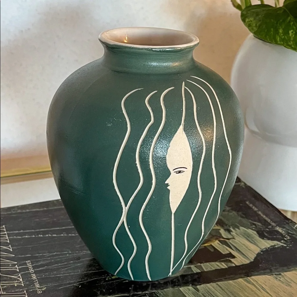 Rare Waylande Gregory 1950s Sgraffito Teal Green Art Deco Moon Face Vase Pottery - Picture 4 of 9